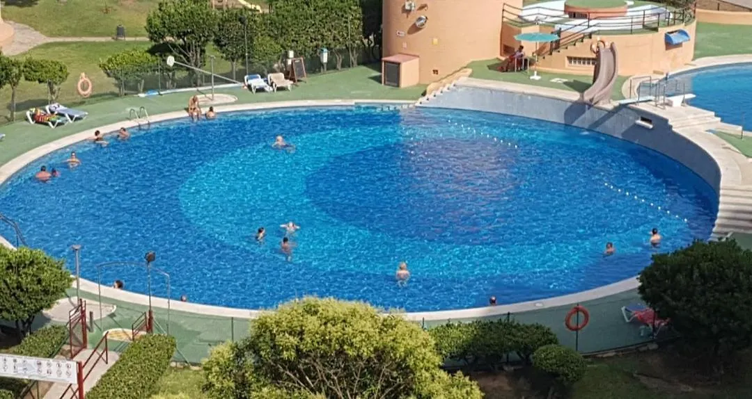 6Ta Aire Acondicionado 3 Piscinas Parking Y Wifi Gratuitos 6Ta Apartment Roses