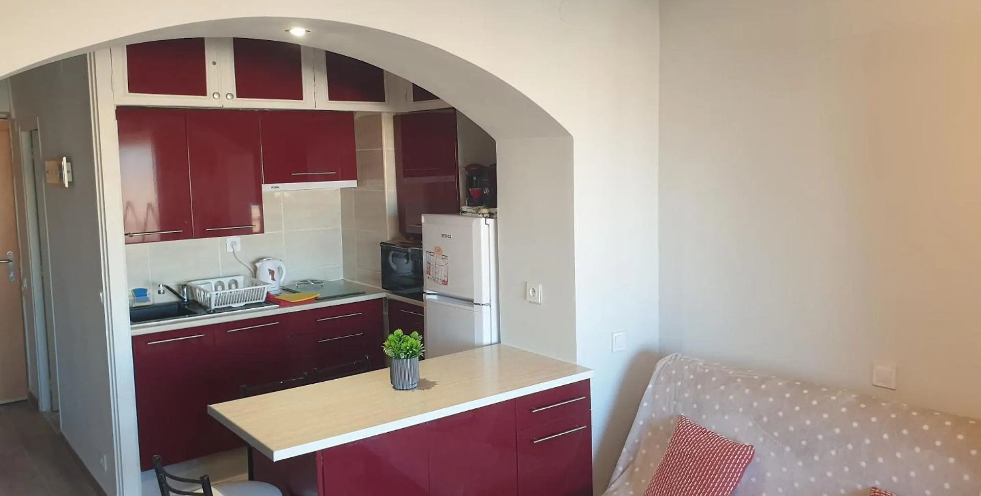 6Ta Aire Acondicionado 3 Piscinas Parking Y Wifi Gratuitos 6Ta Apartment Roses 0*,